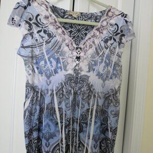 ENERGE WORLD WEAR SHORT SLEEVE V-NECK TOP